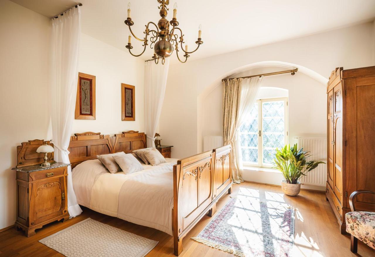 Chateau Rychvald Hotel ภายนอก รูปภาพ